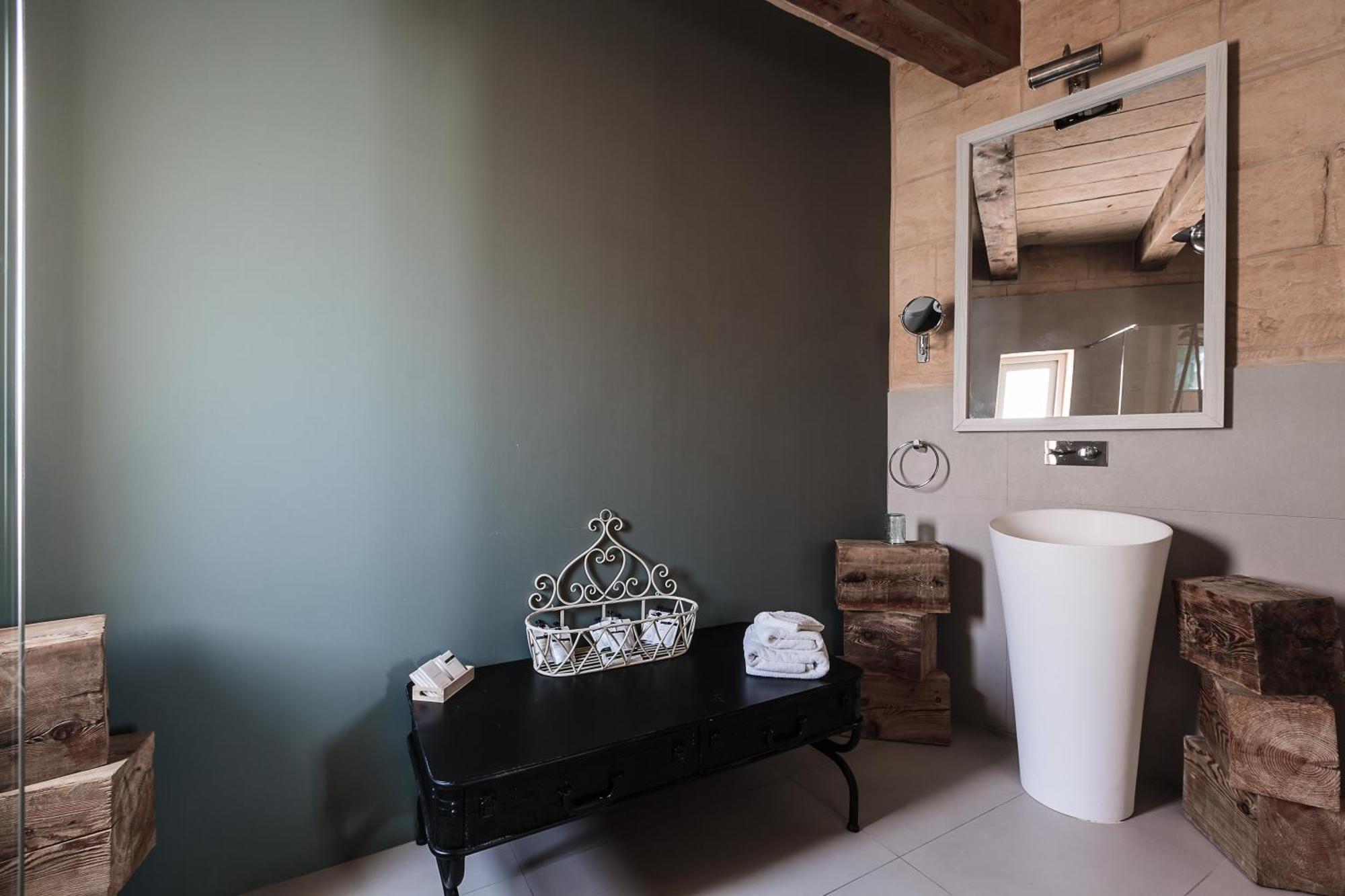 Talbot & Bons Bed & Breakfast Gudja Eksteriør billede
