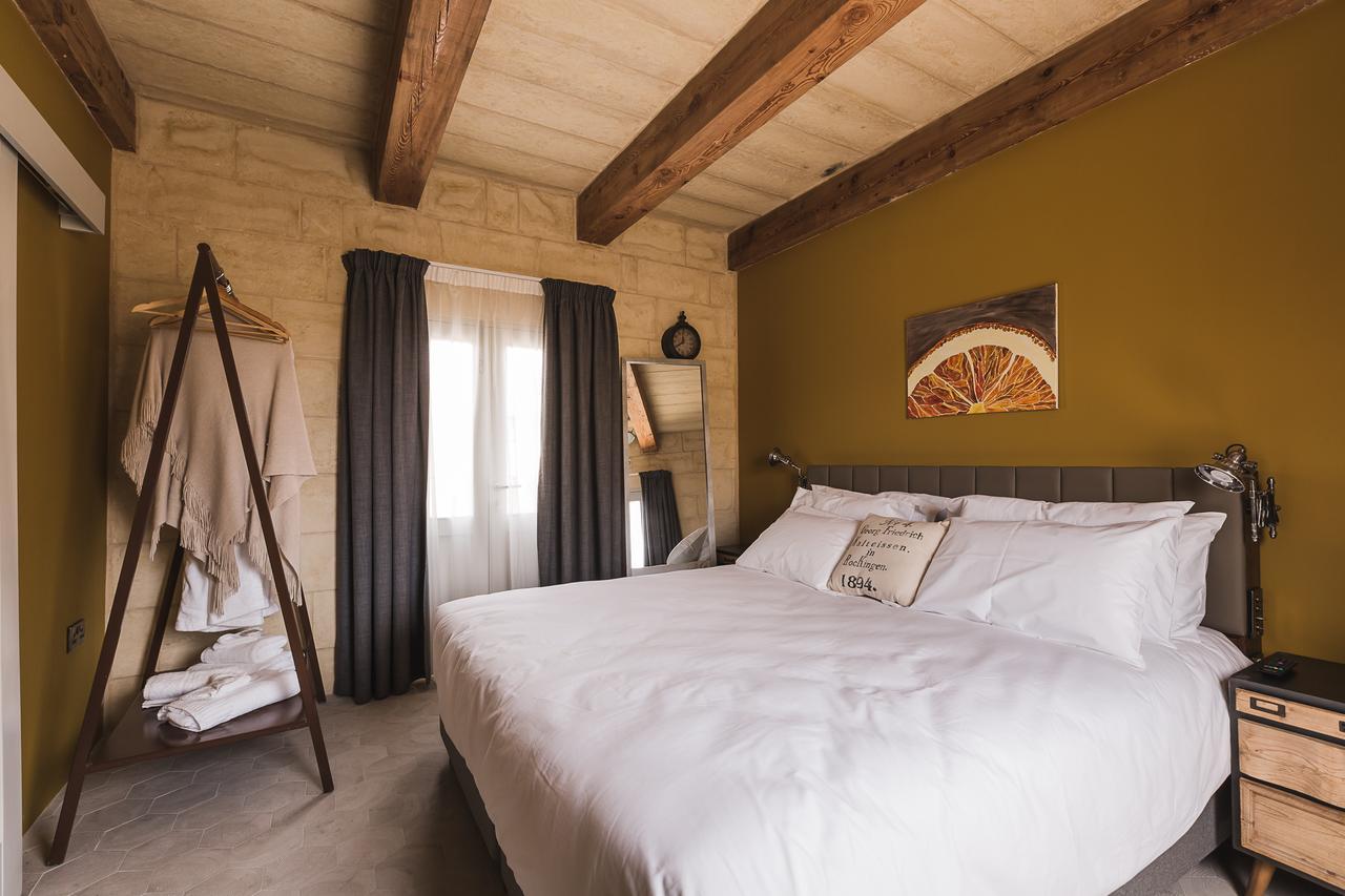 Talbot & Bons Bed & Breakfast Gudja Eksteriør billede